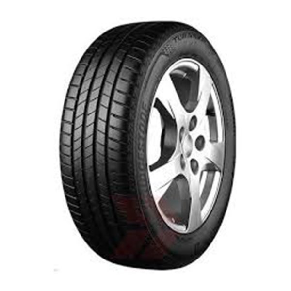 BRIDGESTONE Car Tyre 285/60R18 116V BRIDGESTONE DUELER HP SPORT tyre in dubai