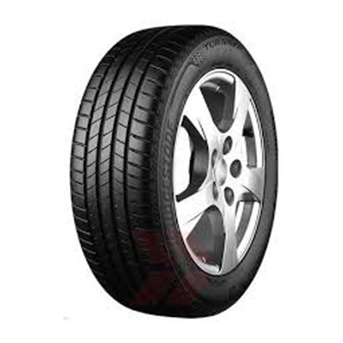 BRIDGESTONE Car Tyre 285/60R18 116V BRIDGESTONE DUELER HP SPORT tyre in dubai